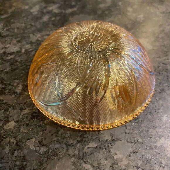 No Brand Other - Iris & Herringbone Jeannette Glass Berry Bowl